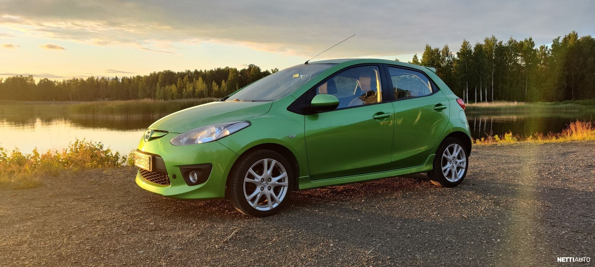 Mazda 2