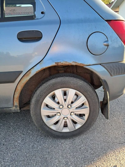 Ford Fiesta 2001, kuva 5/6
