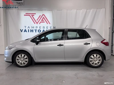 Toyota Auris 2010, kuva 3/10