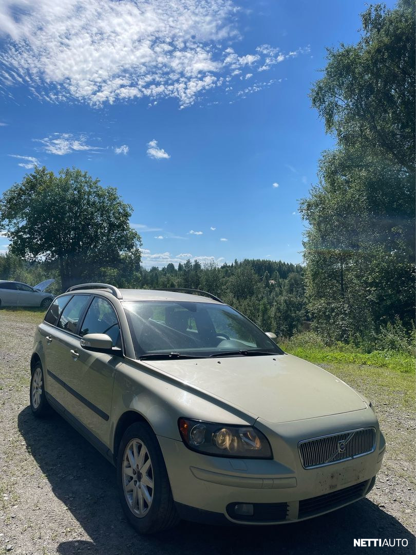 Volvo V50