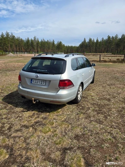 Volkswagen Golf 2010, kuva 3/8