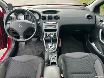 Peugeot 308 2010, photo 3/4