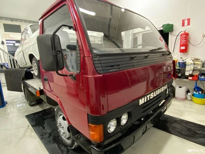Mitsubishi Canter 1988, kuva 2/7