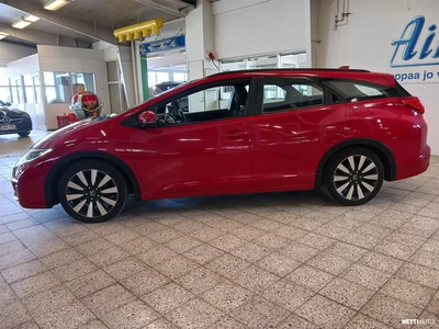 Honda Civic Tourer 1,8i Joy Edition 2015, photo 2/23