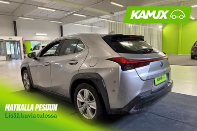 Lexus UX 50h AWD Comfort 2019, photo 2/6