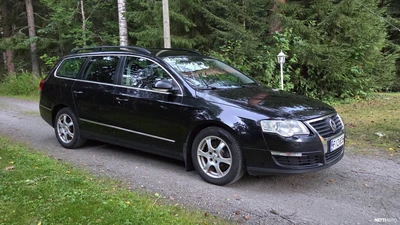 Volkswagen Passat 2009, kuva 2/7