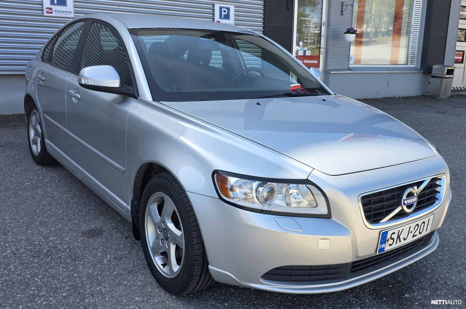 Volvo S40
