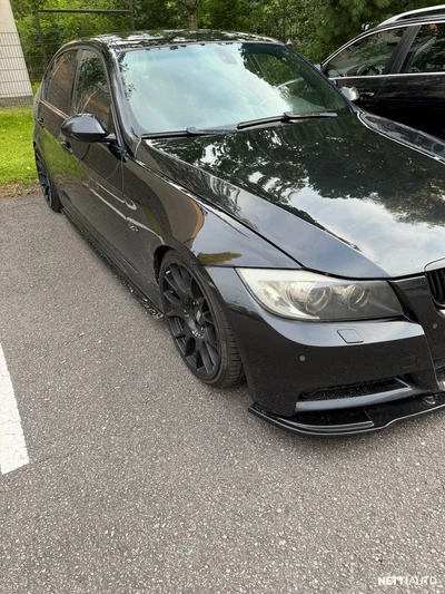BMW 330 2006, photo 2/4