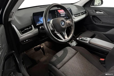 BMW X1 U11 25e A xDrive Charged Edition 2025, kuva 6/6