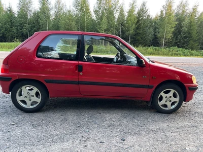 Peugeot 106 1996, kuva 6/10