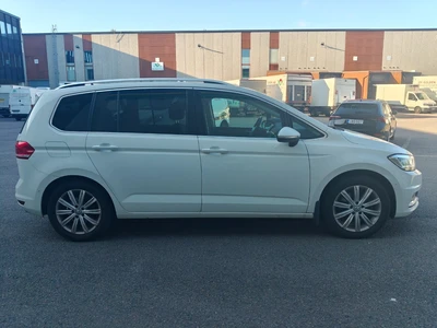 Volkswagen Touran 2016, kuva 6/37