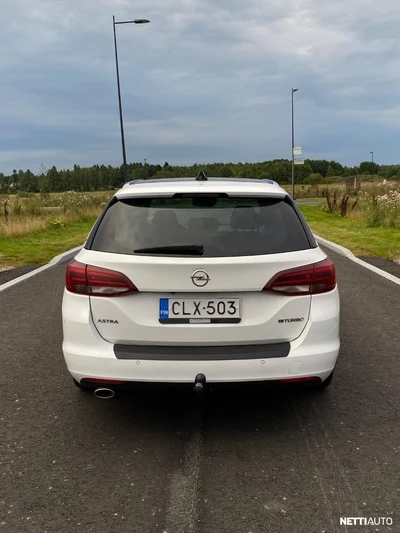 Opel Astra 2018, photo 4/24