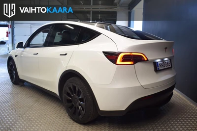 Tesla Model Y 2024, kuva 3/9