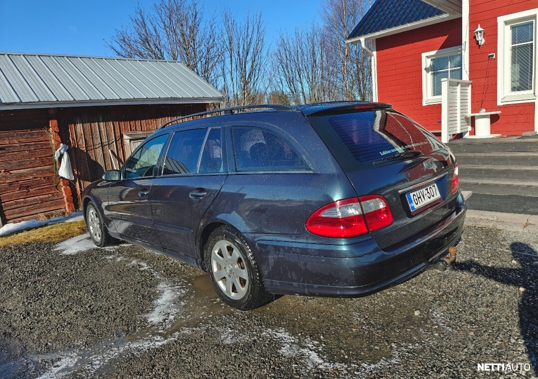 Mercedes-Benz E