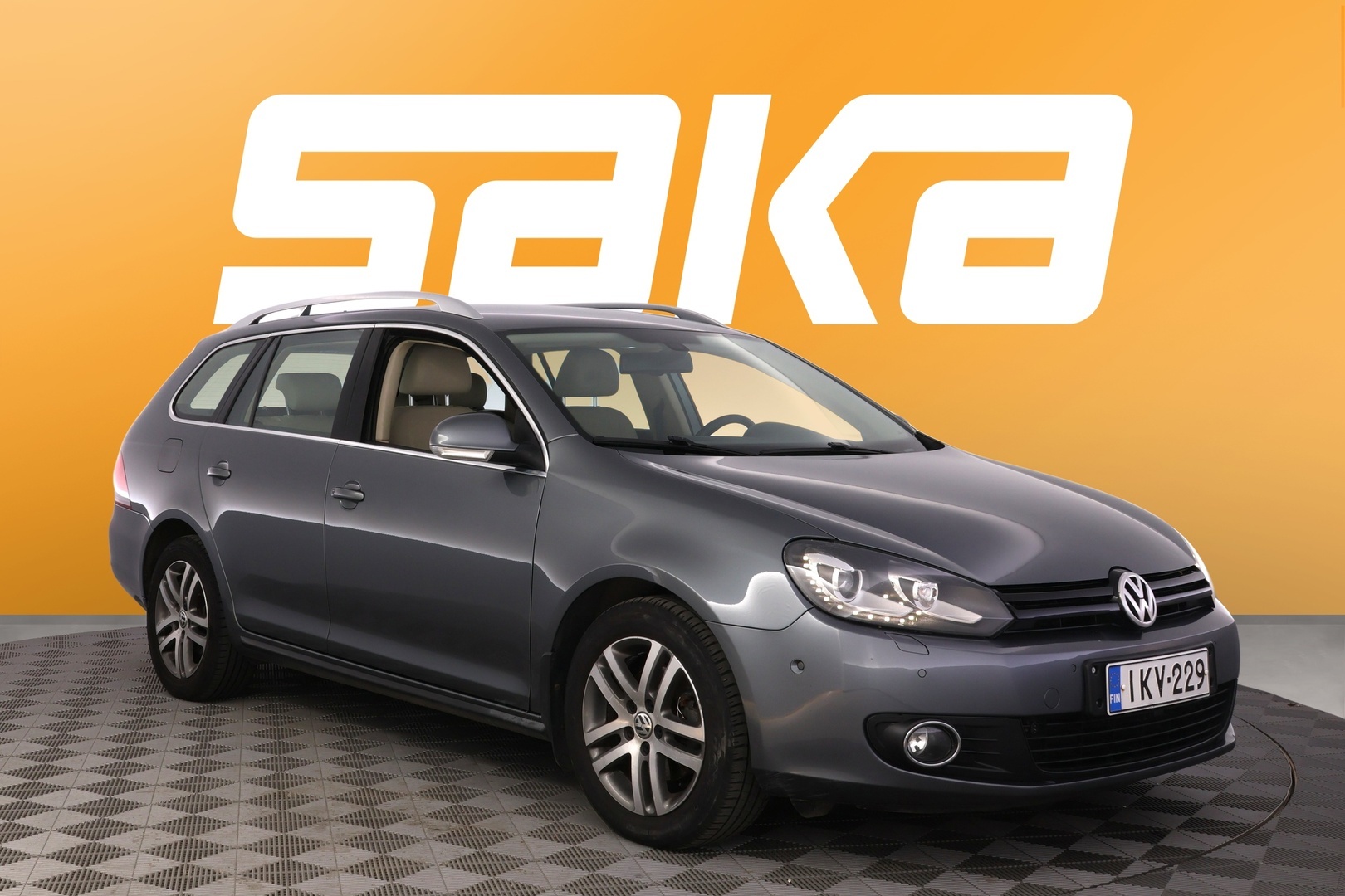 Volkswagen Golf Variant Highline Plus 1,4 TSI 90 kW (122 hv) DSG-automaatti