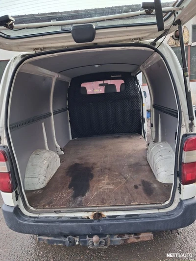 Toyota Hiace 2,5 D-4D 95 4ov pitkä 2008, photo 7/8