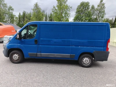Peugeot Boxer 335 L2H1 BlueHDi 130 2016, photo 2/6