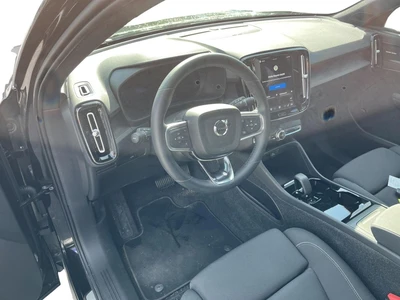 Volvo XC40 Recharge Twin Ultimate 2024, photo 8/8