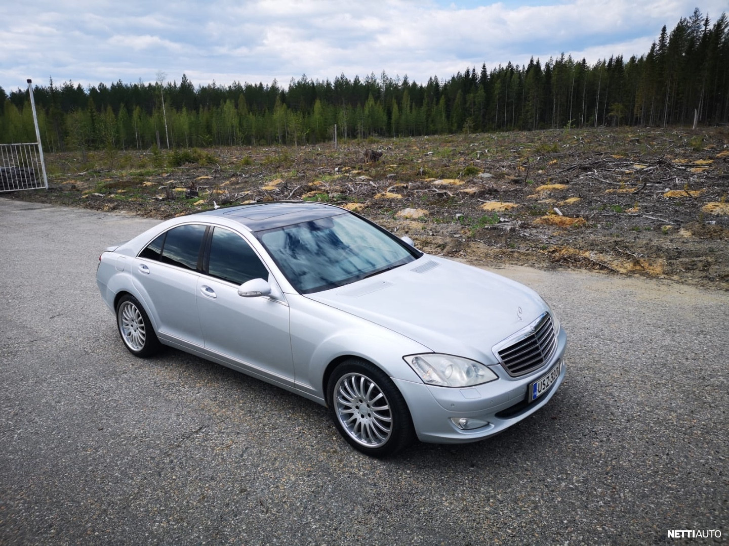 Mercedes-Benz S