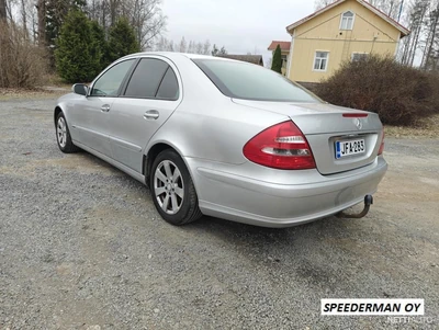 Mercedes-Benz 240 2003, photo 4/9