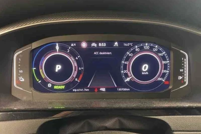 Volkswagen Arteon 2023, photo 6/8