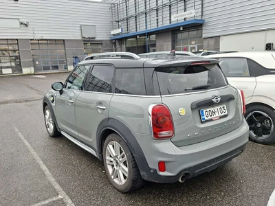 MINI Countryman Cooper S E ALL4 2017, kuva 2/9