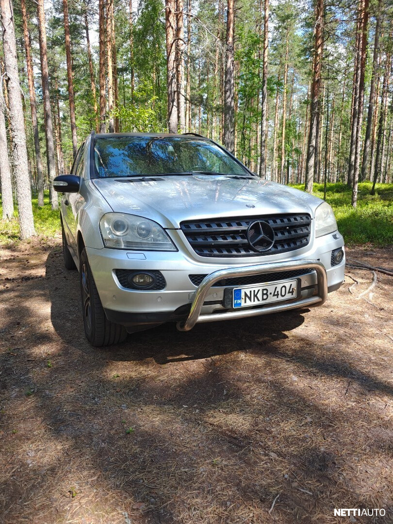 Mercedes-Benz ML