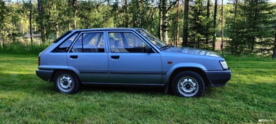 Toyota Tercel Tercel 1982, kuva 5/8