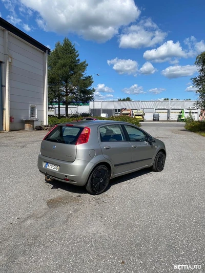 Fiat Grande Punto 2007, photo 5/24