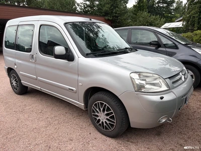 Citroen Berlingo 1.6, bensa 2003, kuva 2/19