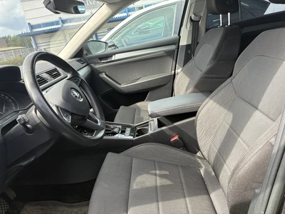 Skoda Superb 2019, kuva 5/5