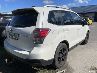 Subaru Forester 2,0i XS CVT 2017, kuva 2/9