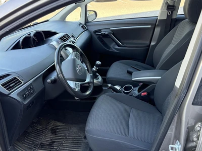 Toyota Verso 2015, kuva 5/11