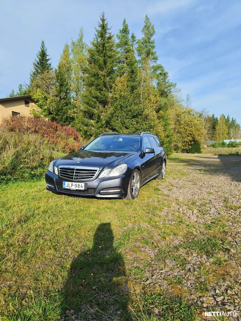 Mercedes-Benz E