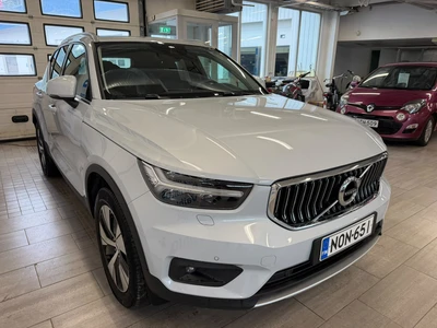 Volvo XC40 2022, photo 4/14