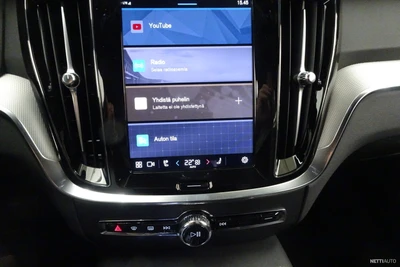 Volvo V60 2025, photo 7/16