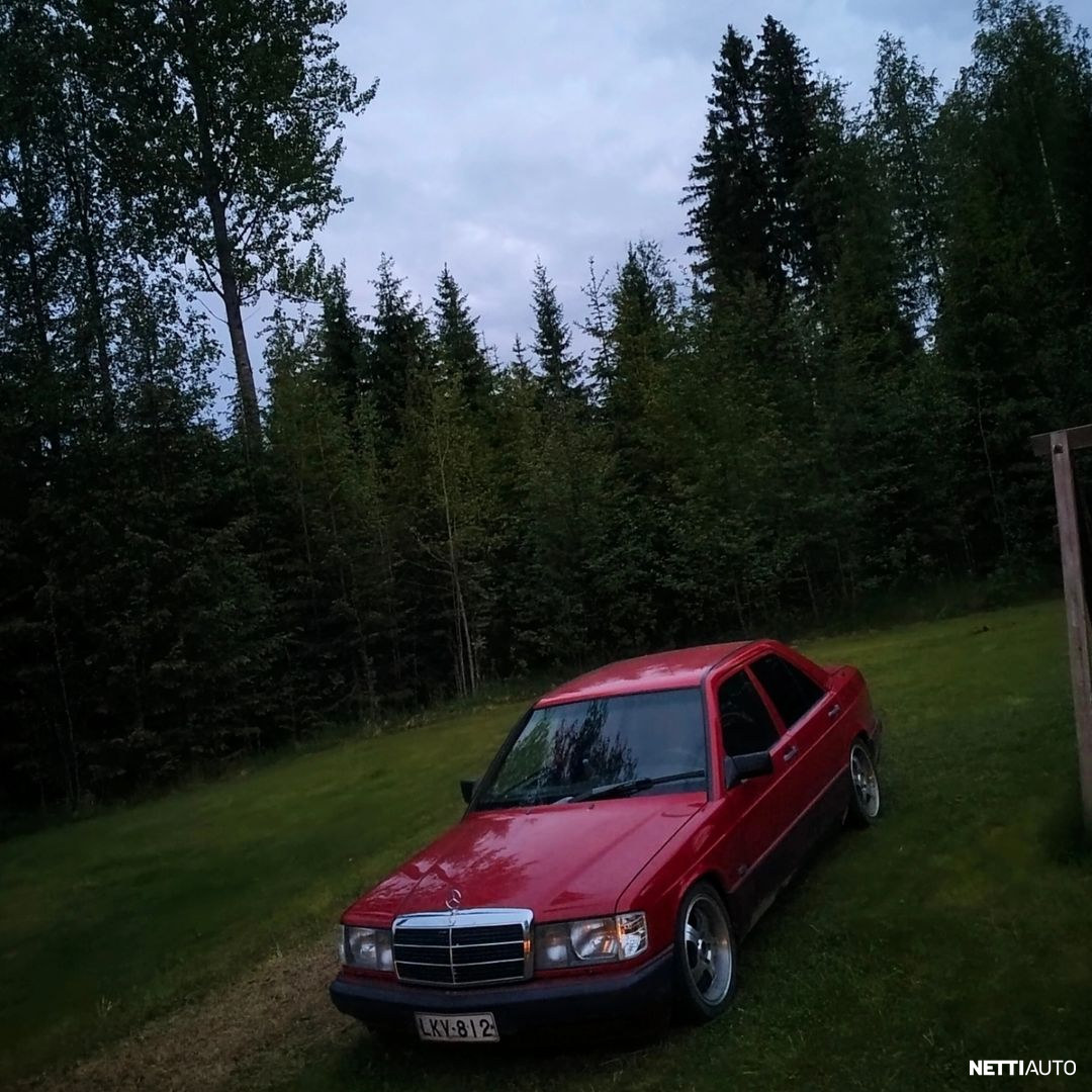 Mercedes-Benz 190