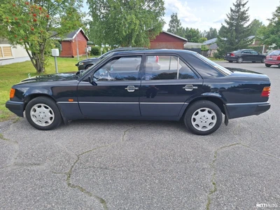 Mercedes-Benz 200 W 124 1991, kuva 7/15