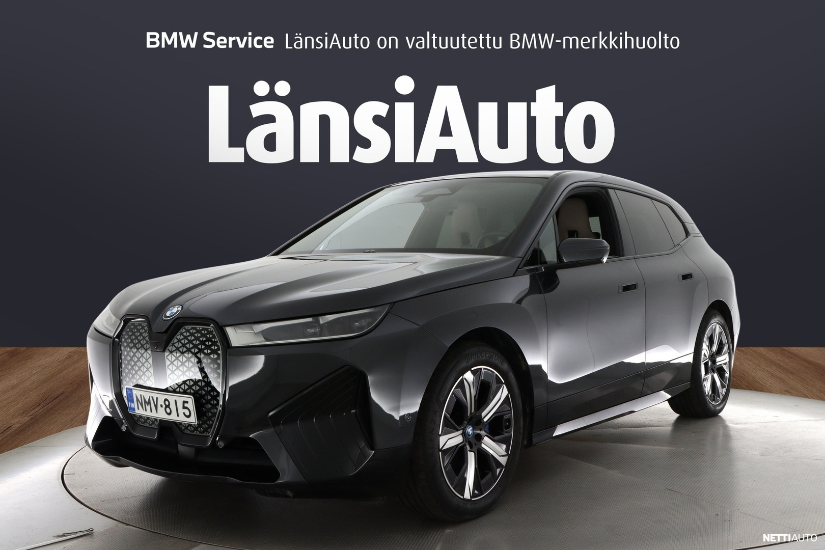 BMW iX