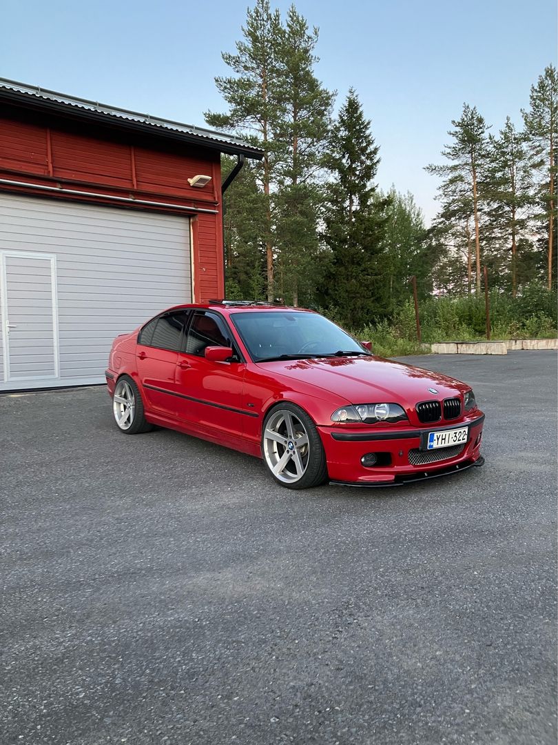 BMW 325