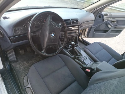BMW 523 523i 1999, kuva 7/16