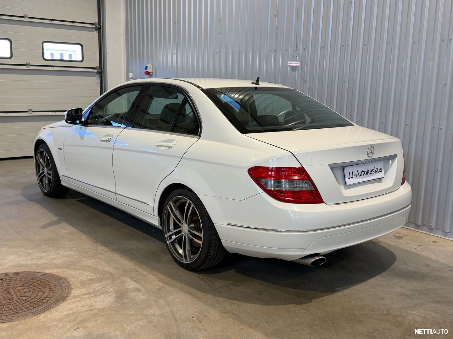 Mercedes-Benz C 2008, kuva 4/30