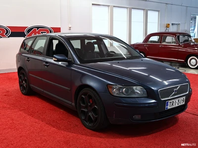Volvo V50 1,6D / Myydään korjattavaksi 2006, photo 3/10