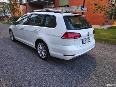 Volkswagen Golf 2018, photo 4/10