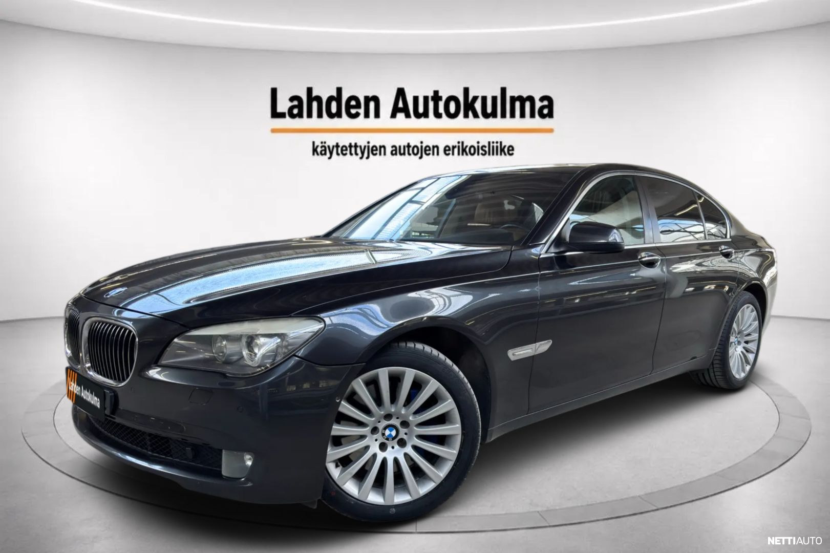 BMW 750