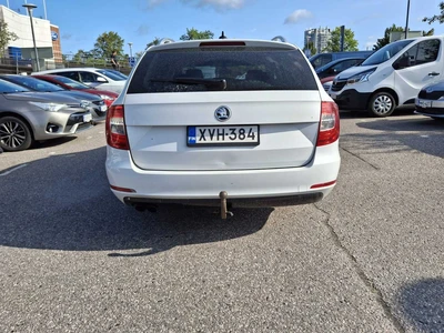 Skoda Superb 2014, kuva 5/10