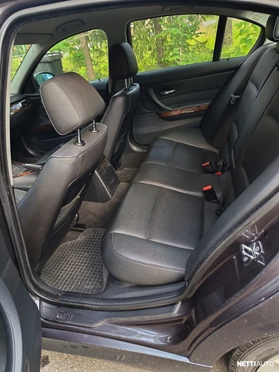 BMW 330 2007, kuva 8/8