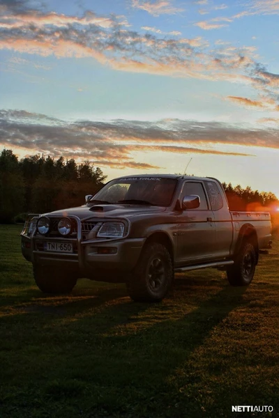 Mitsubishi L200 2005, kuva 4/7
