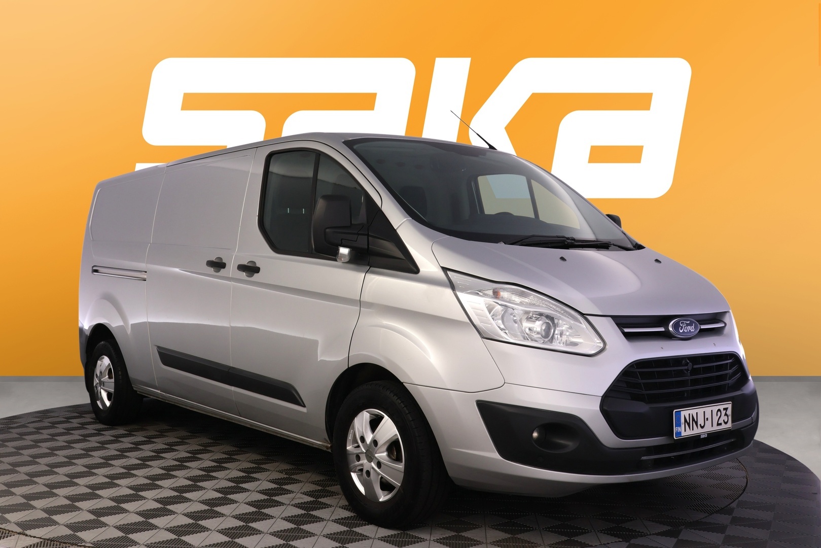 Ford Transit Custom 310 2,0TDCi 130 hv M6 Etuveto Trend Van N1 L2H1