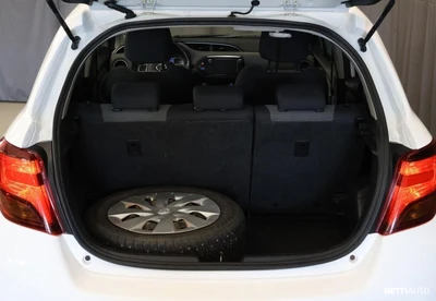 Toyota Yaris 1.5 HSD Active 2015, kuva 6/26